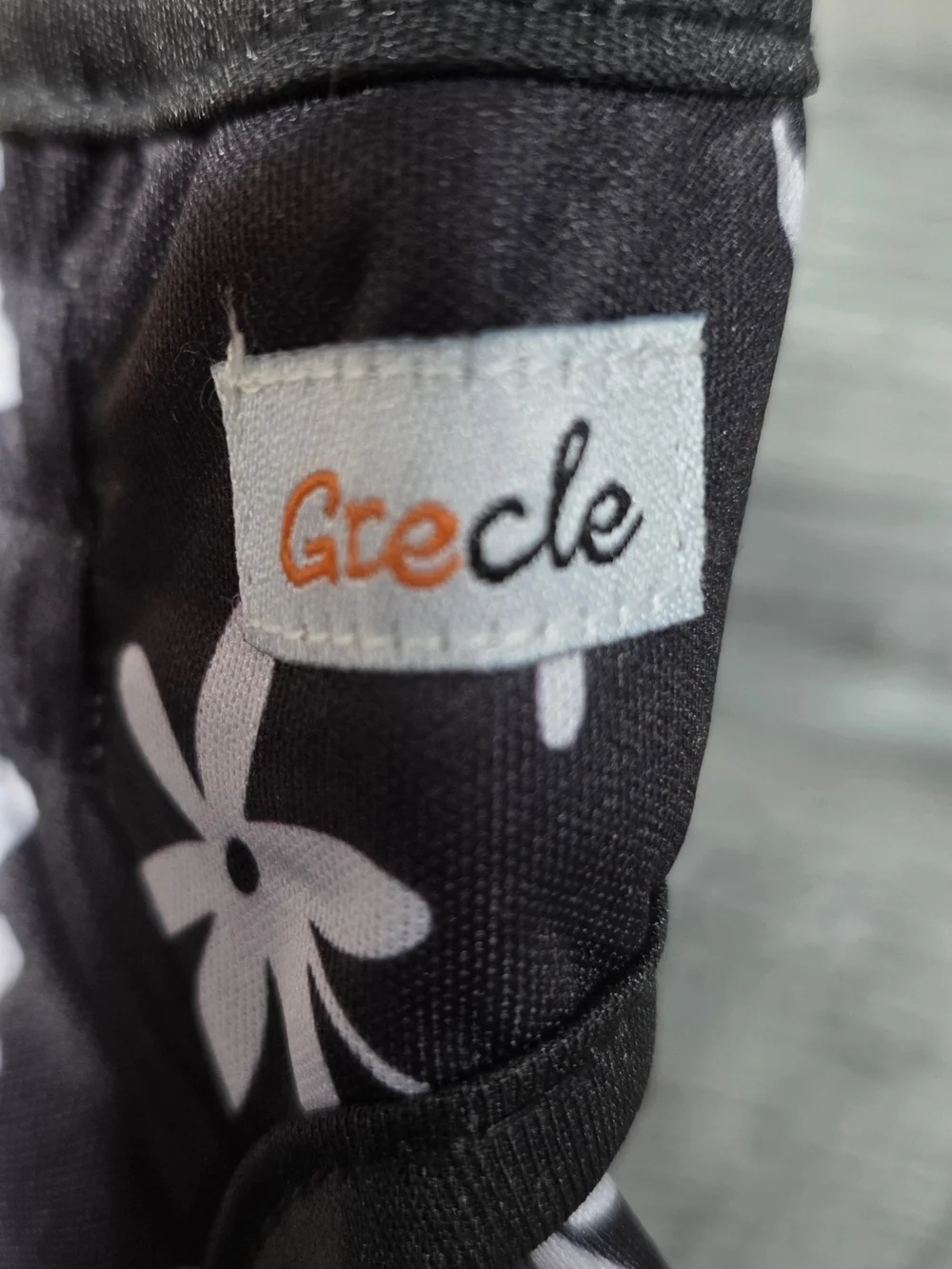 New Grecle Black & White Plaid Female Dog Diapers ( Size MED)